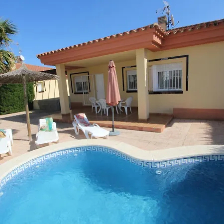 Vacaciones Cerca Del Mar: Piscina Privada, Aire Acondicionado Opcional, Mascotas Bienvenidas - Es-184-54 Holiday home Riumar