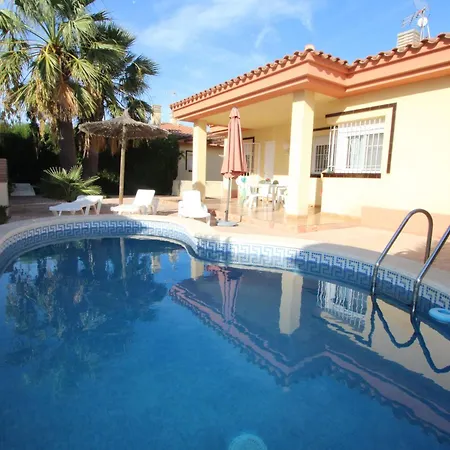 Vacaciones Cerca Del Mar: Piscina Privada, Aire Acondicionado Opcional, Mascotas Bienvenidas - Es-184-54 Riumar